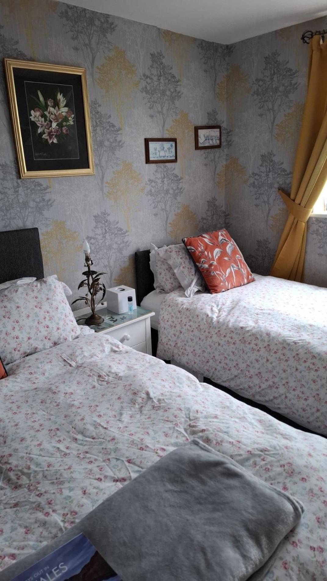 Sportsmans Lodge Bed And Breakfast Amlwch Quarto foto